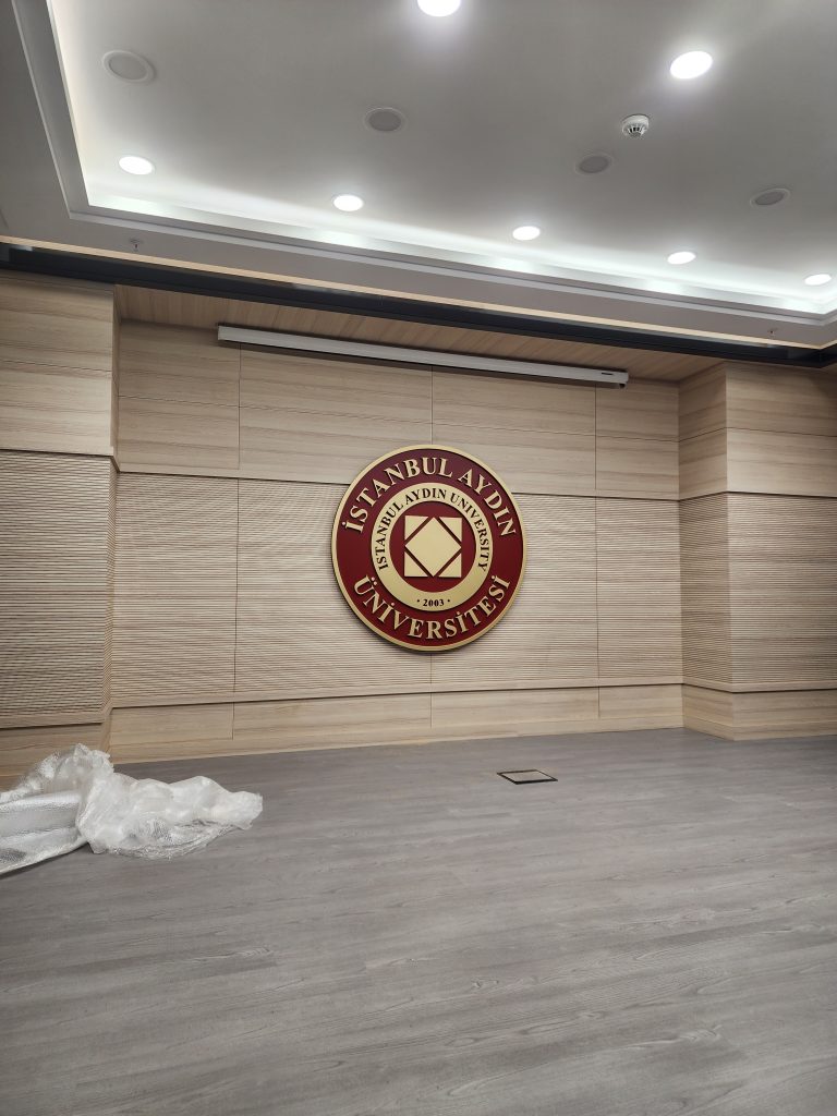 İstanbul Aydın Üniversitesi