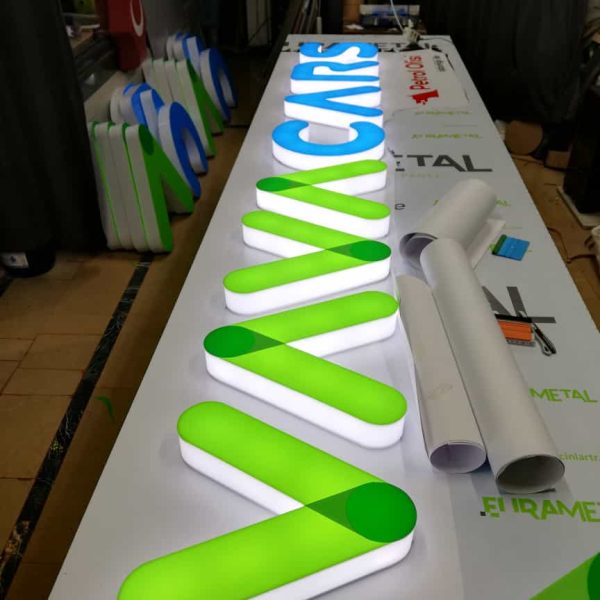 VAVACARS ISIKLI REKLAM TABLESAI00 1 600x600