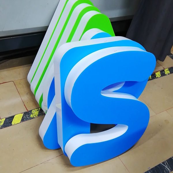 VAVACARS ISIKLI REKLAM TABLESAI00 600x600